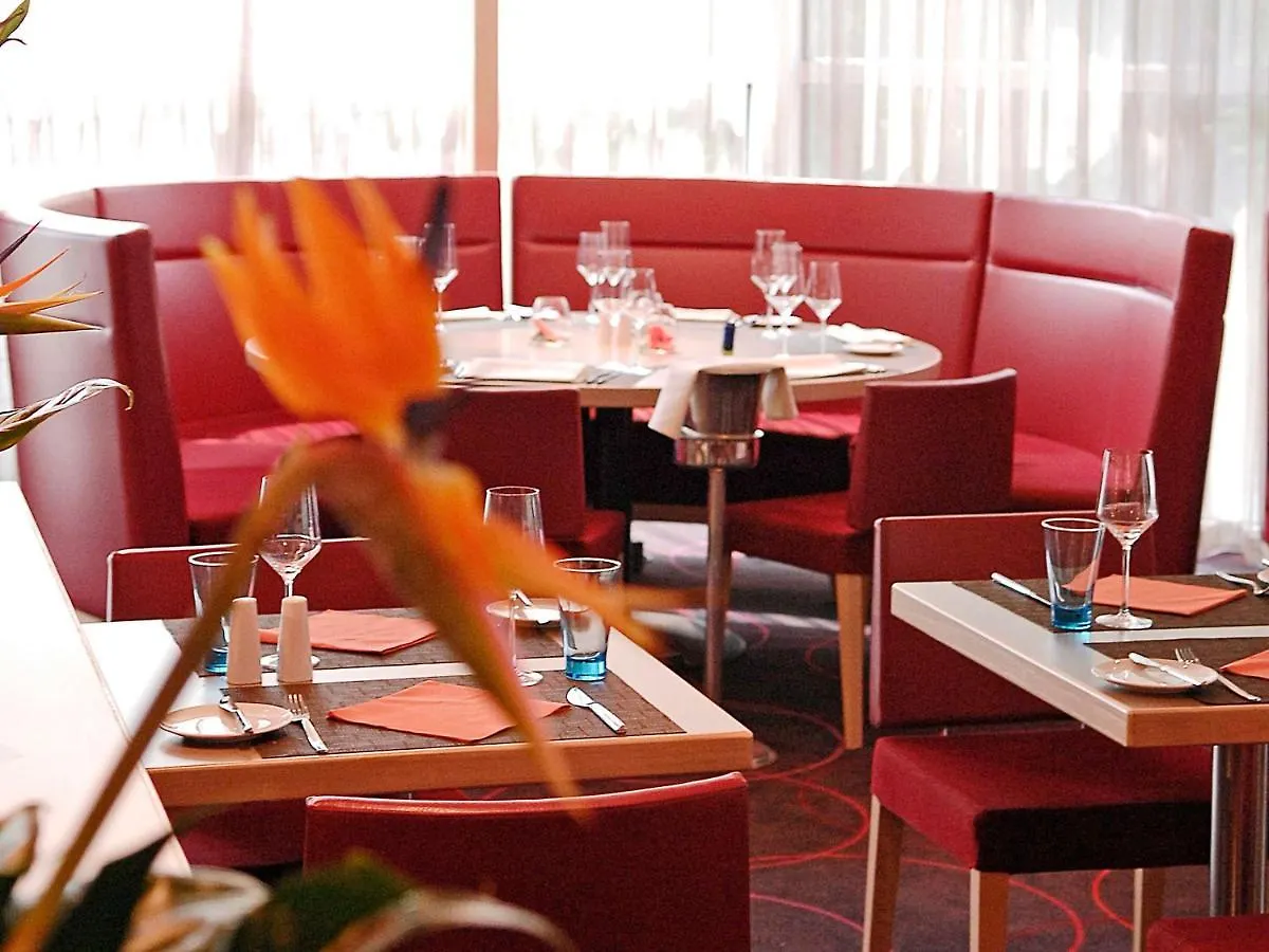 Novotel Rotterdam Brainpark 4*,